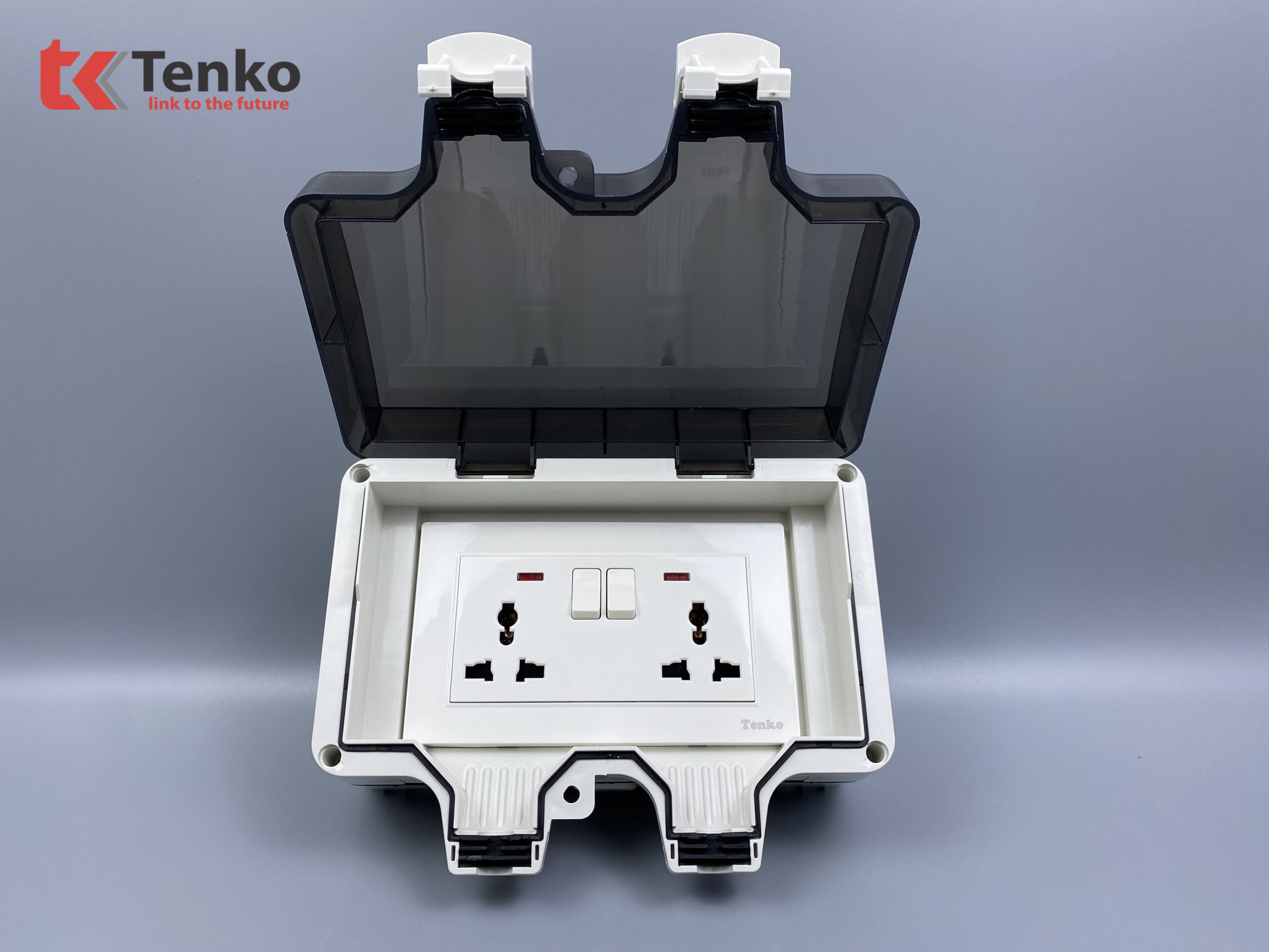 Ổ Cắm Đ&ocirc;i 3 Chấu Chống Nước Chữ Nhật TK-IP66-CN01