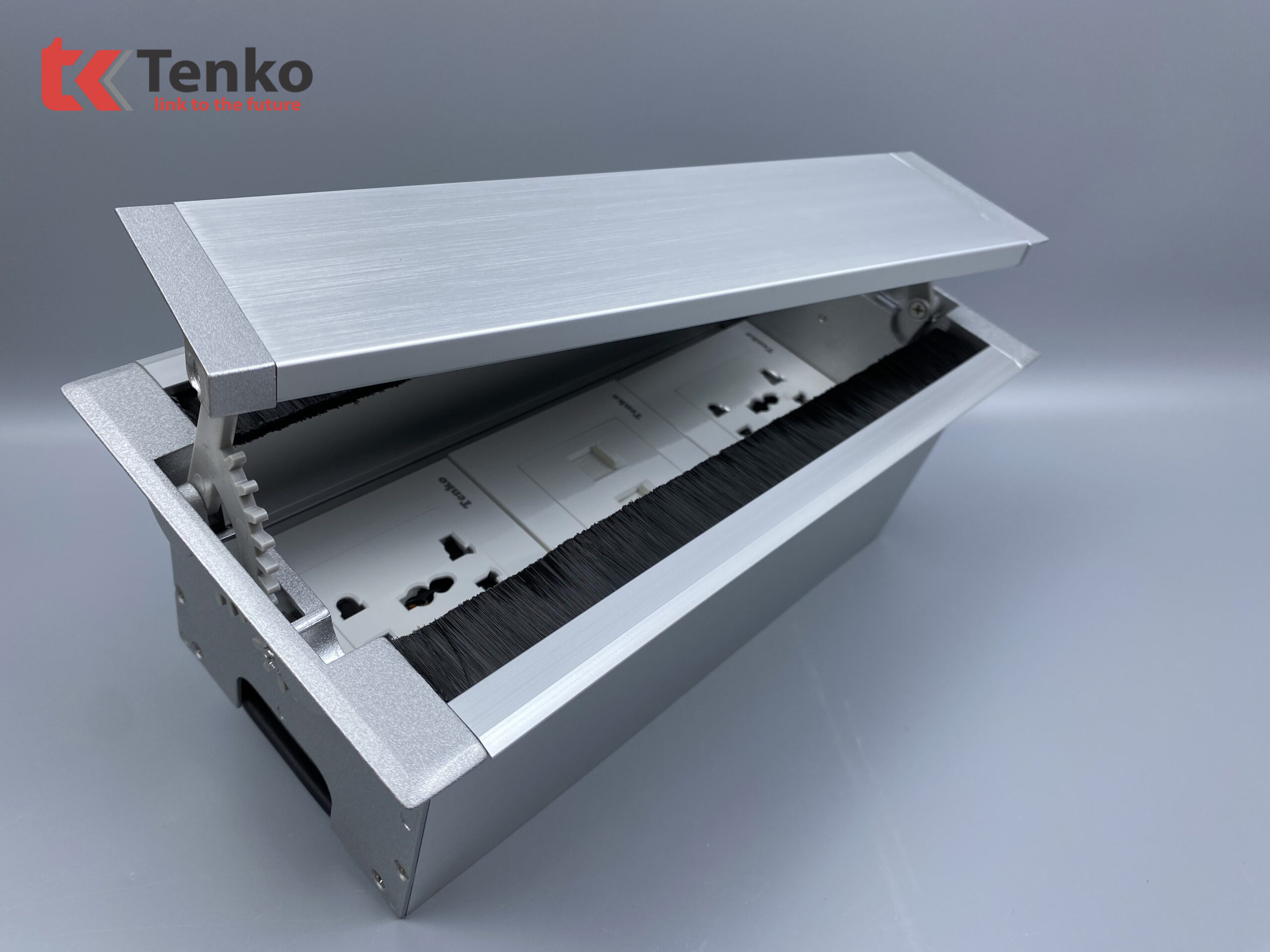 Hộp &Acirc;m B&agrave;n 3 Module Mở Nắp 2 Chiều TK-HC3S-04 Bạc