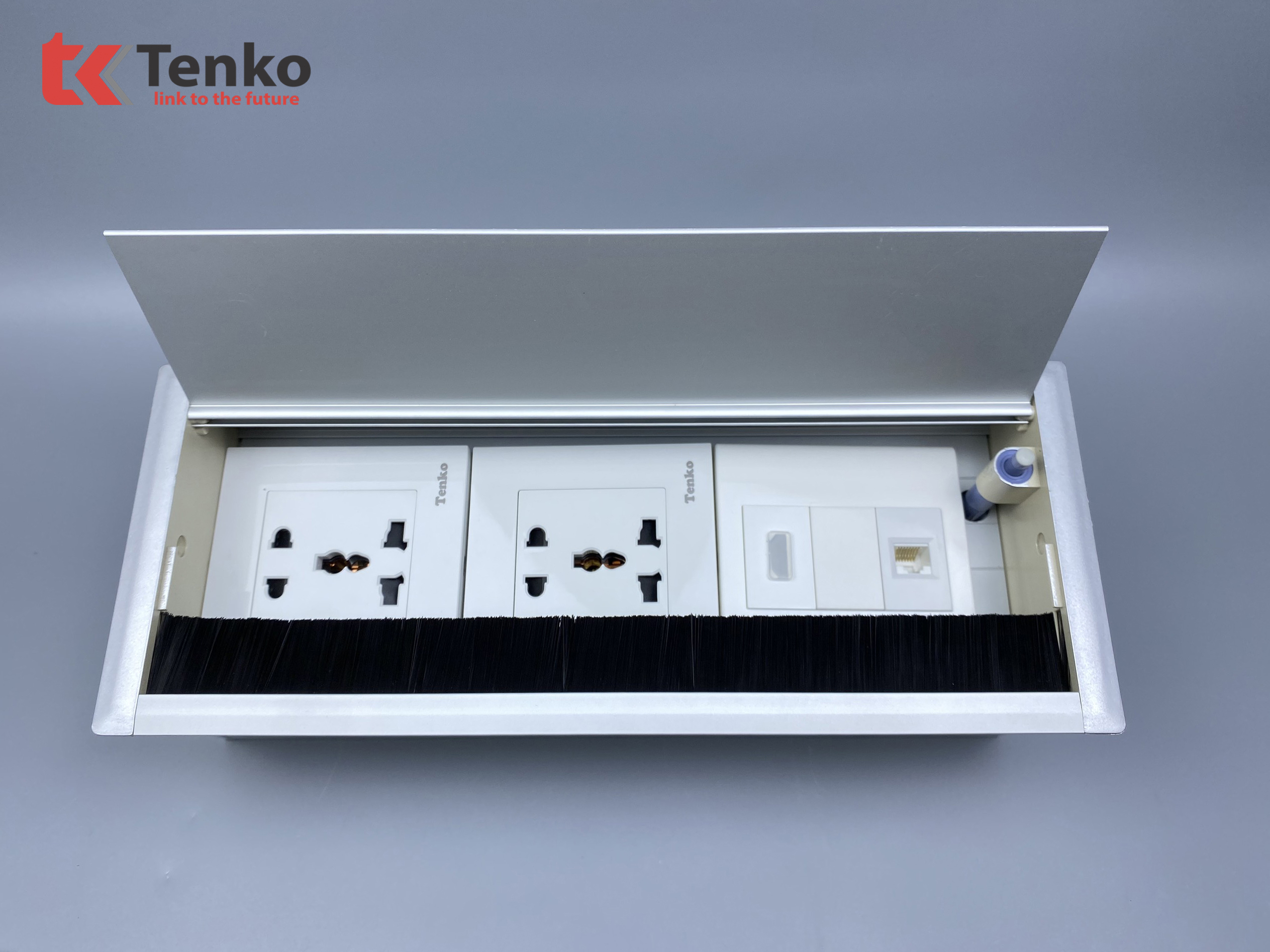 Hộp Điện &Acirc;m B&agrave;n Họp 3 Ổ Đa Năng TK-AB3S-05