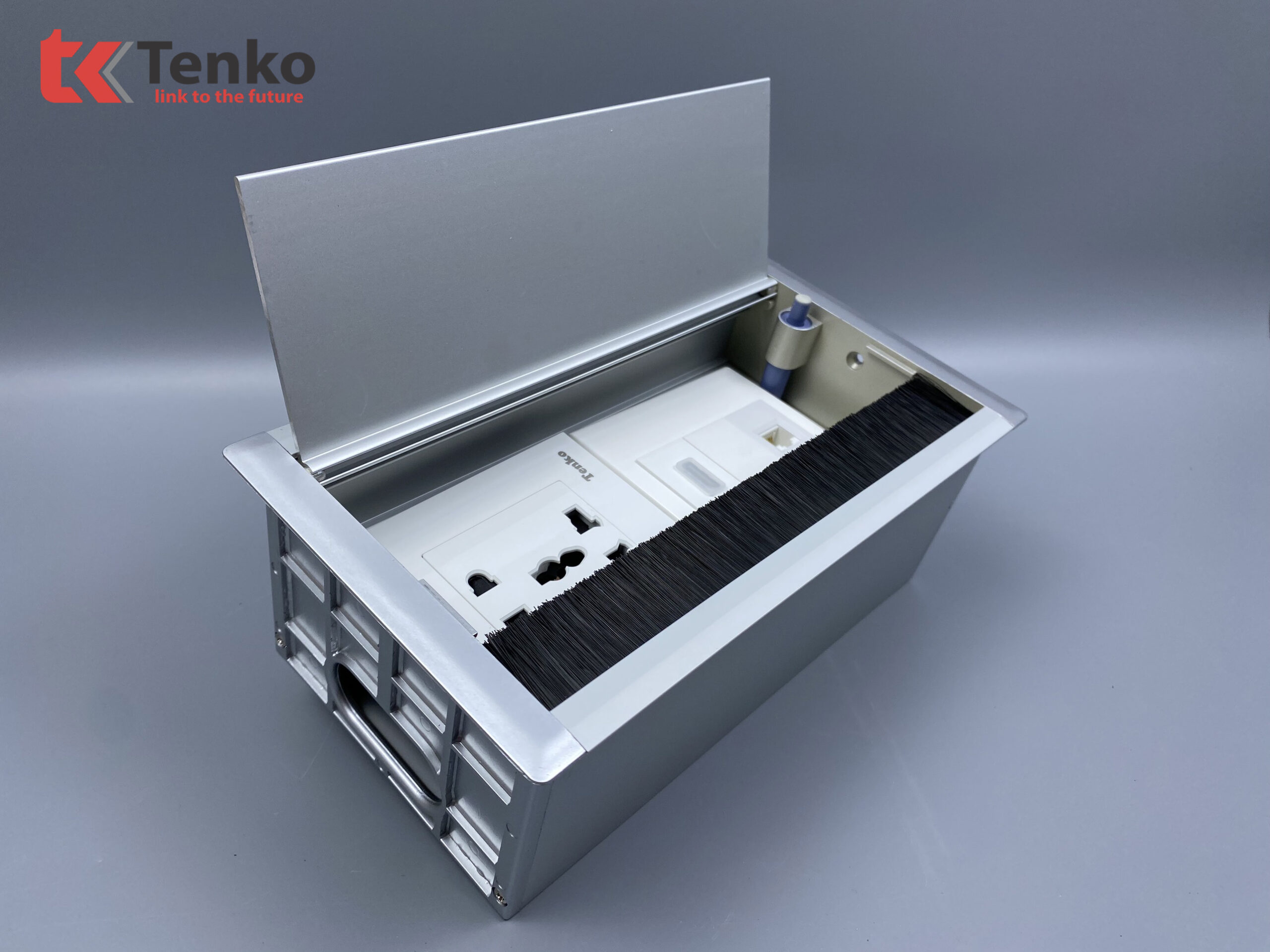 Hộp Điện Nhôm Âm Bàn Tenko TK-AB2S-06 Màu Bạc