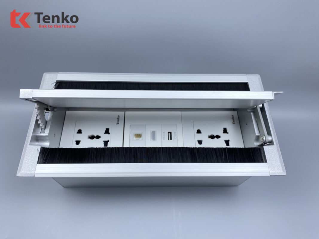 Hộp Âm Bàn 3 Module Mở Nắp 2 Chiều TK-HC3S-06 Bạc