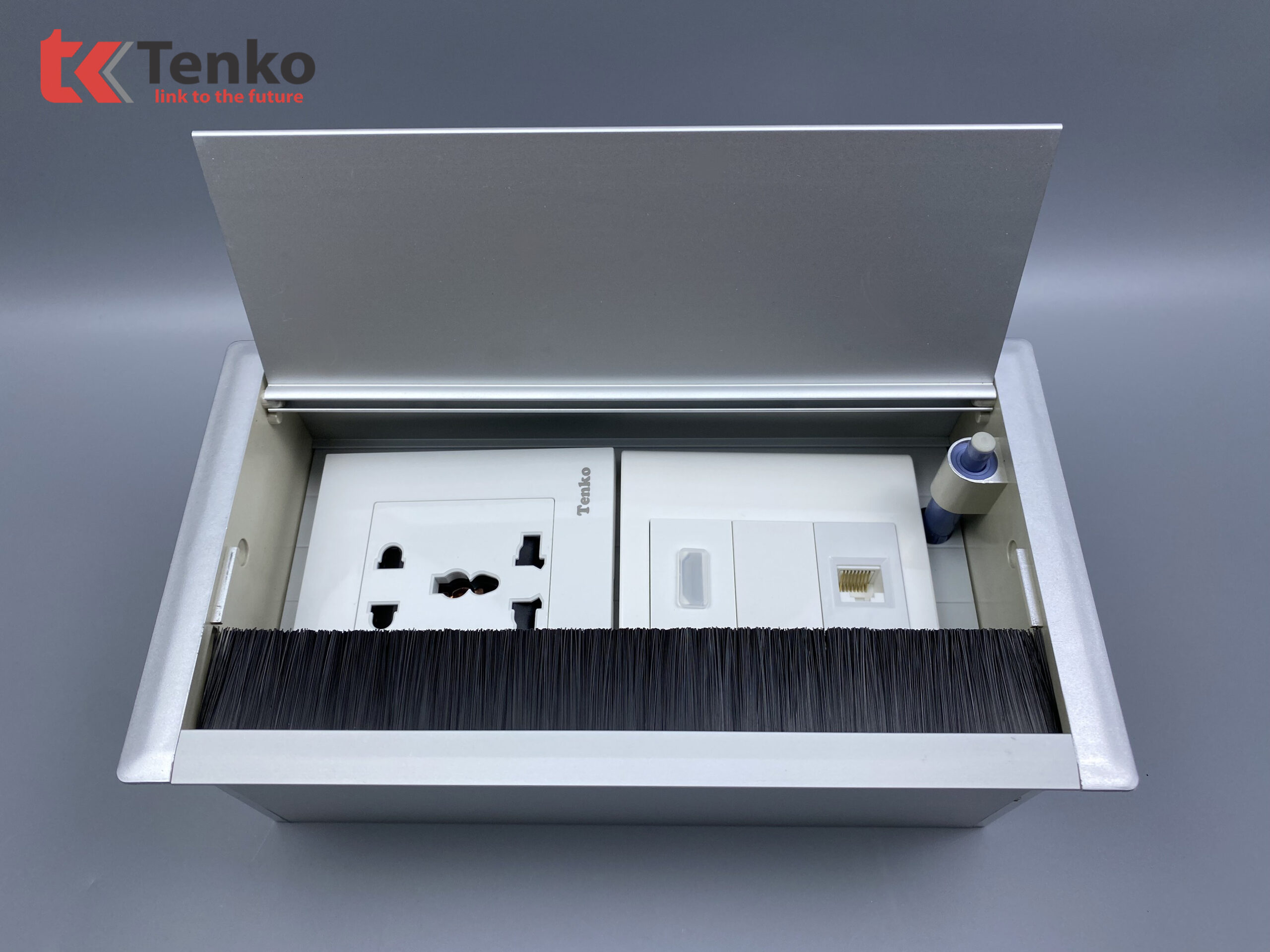 Hộp Điện Nhôm Âm Bàn Tenko TK-AB2S-06 Màu Bạc