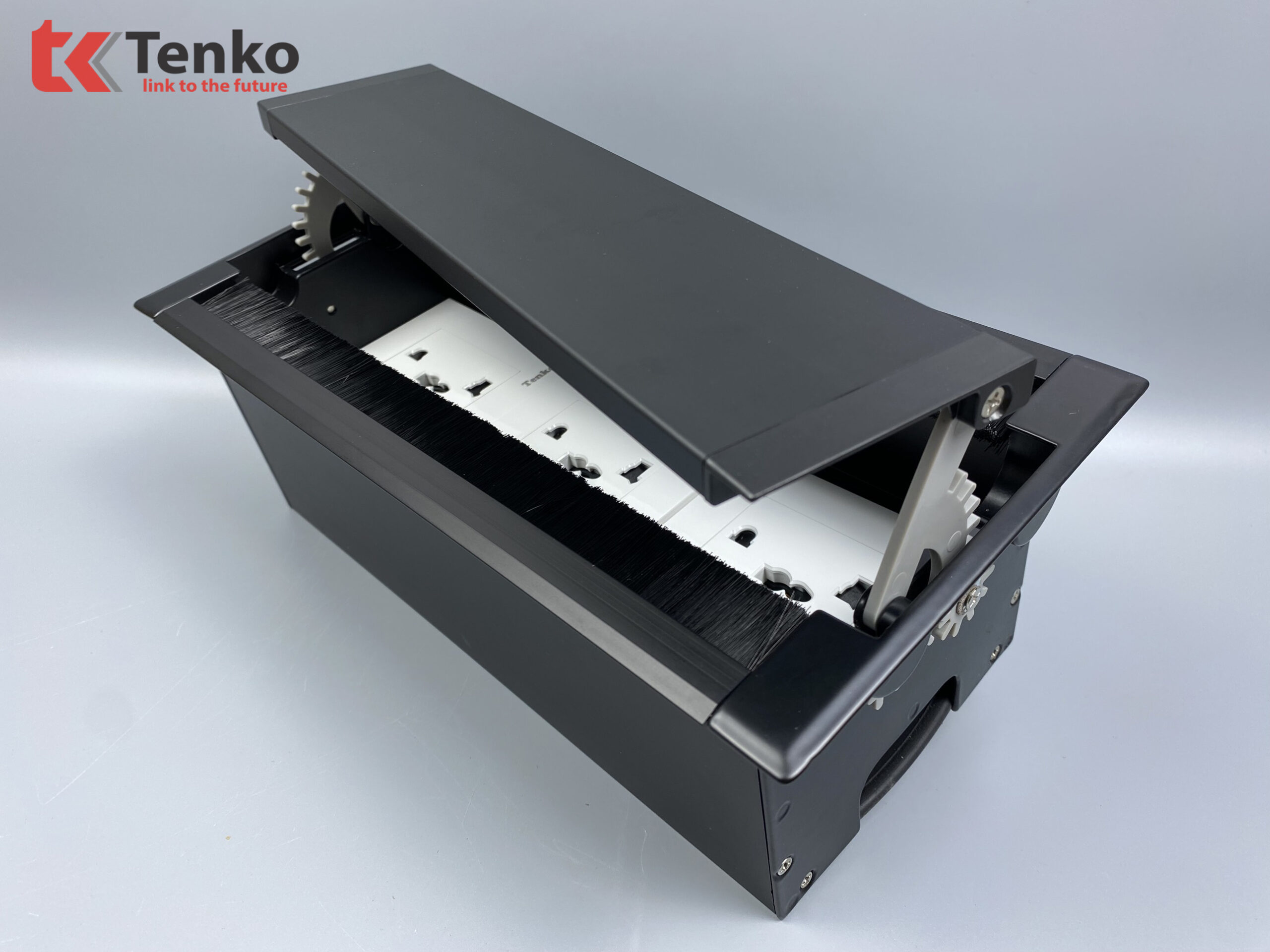 Hộp &Acirc;m B&agrave;n 3 Module Bật Nắp 2 Chiều TK-HC3S-01 Đen