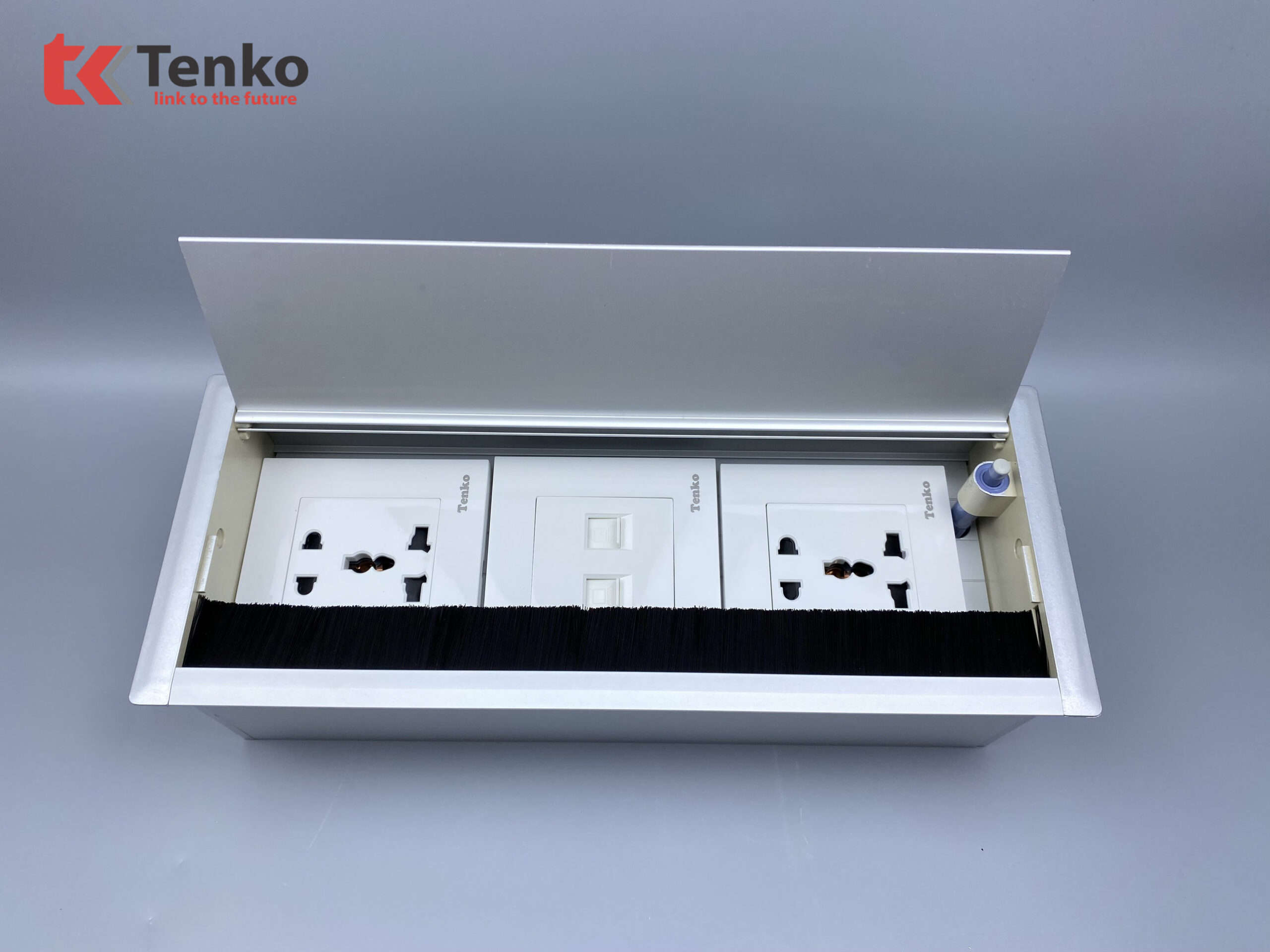 Hộp Điện &Acirc;m B&agrave;n Họp 3 Ổ Đa Năng TK-AB3S-07