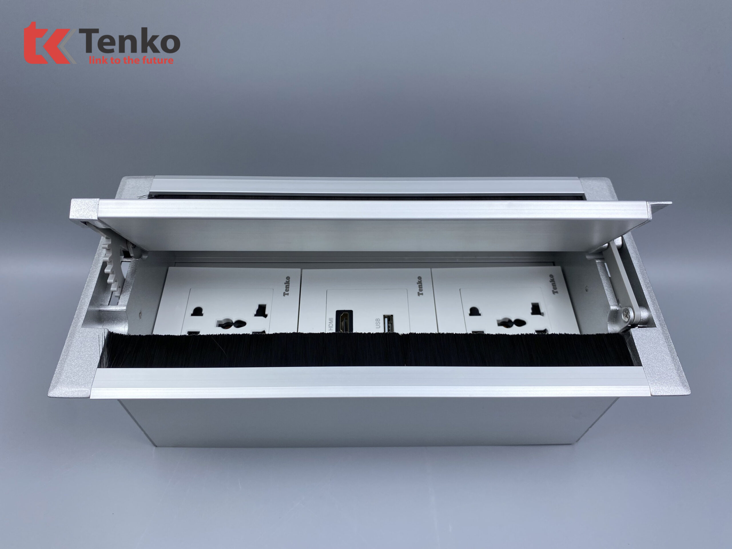 Hộp &Acirc;m B&agrave;n 3 Module Mở Nắp 2 Chiều TK-HC3S-03 Bạc