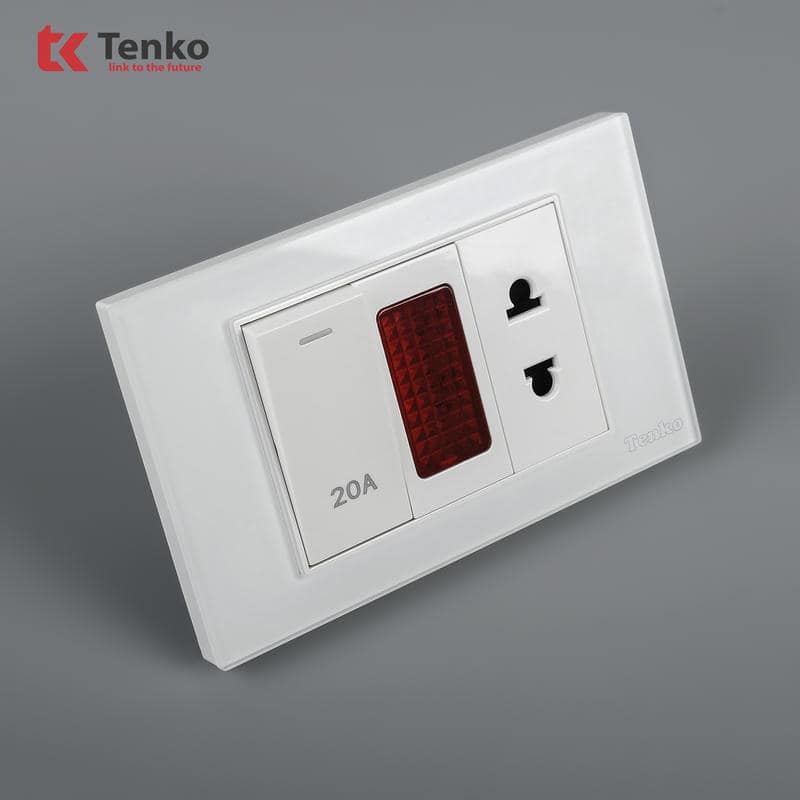 Bộ Công Tắc 20A Mặt Kính Cường Lực C18-080 Trắng