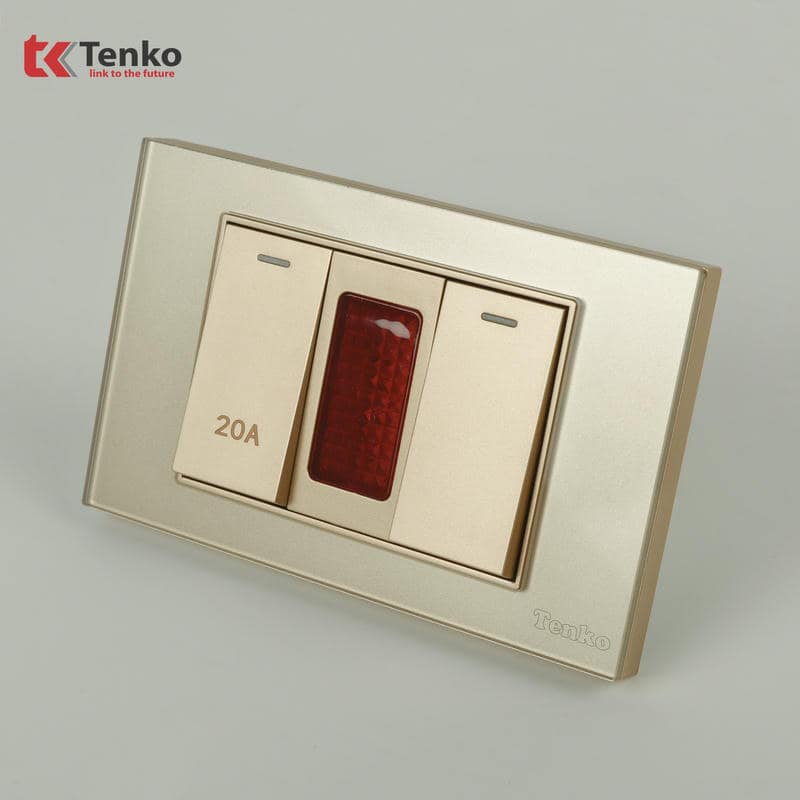 Bộ Công Tắc 20A Mặt Kính Cường Lực C18-081 Vàng
