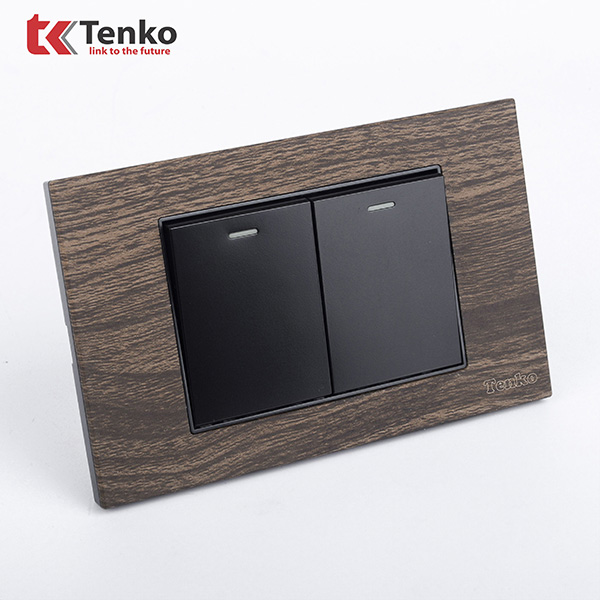 Công Tắc 2 Nút Âm Tường TK-C6A-02 Mặt Vân Gỗ