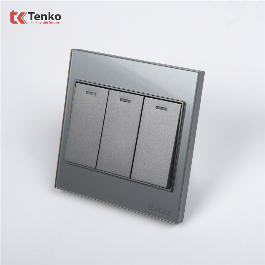 Công Tắc 3 Nút Mặt Kính Cường Lực Tenko TK-V18-03