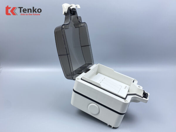 Công Tắc 4 Nút Chống Nước Tenko TK-IP66-08