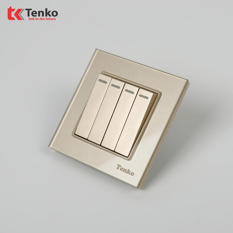 Công Tắc 4 Nút Mặt Kính Cường Lực F71D-04 Vàng