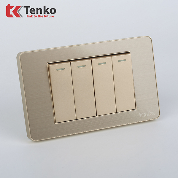 Công Tắc 4 Nút Màu Vàng Mặt Hợp Kim  TK-C7G-04