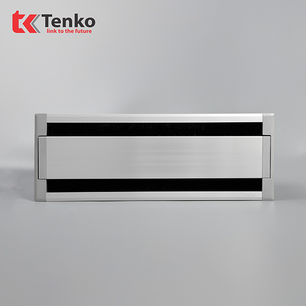 Hộp Âm Bàn Phòng Họp-Văn Phòng Tenko TK-HC4S Bạc