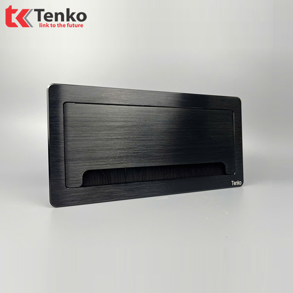 Hộp Ổ Cắm Âm Bàn Hợp Kim Nhôm Tenko TK-D4S Đen