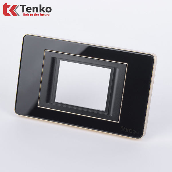 Mặt át đôi+Gông mặt nhựa đen viền vàng TK-C26-B-AD