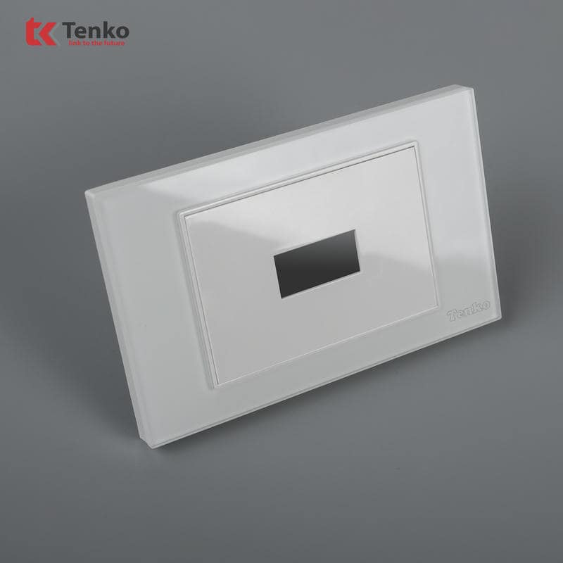 Mặt Át Khối + Gông Mặt Kính Cường Lực C18-AK Trắng