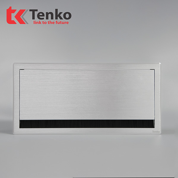Nắp Ổ Cắm Điện Âm Bàn Tích Hợp Mạng LAN TK-N06-01