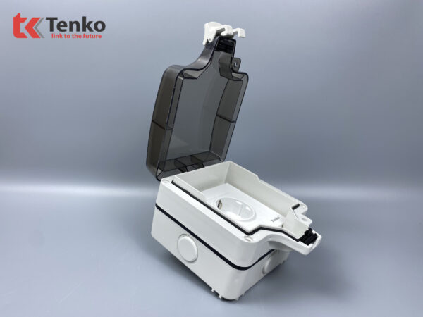 Ổ Cắm Chìm Chuẩn Đức Chống Nước Tenko TK-IP66-04
