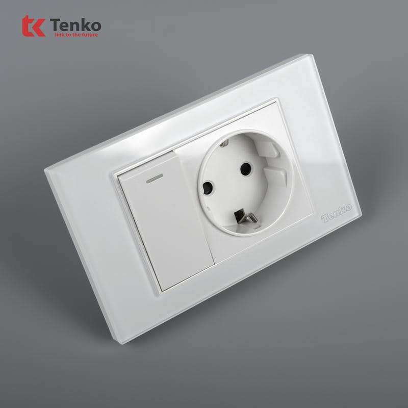 Ổ Cắm Chìm Mặt Kính Cường Lực C18-063 Trắng