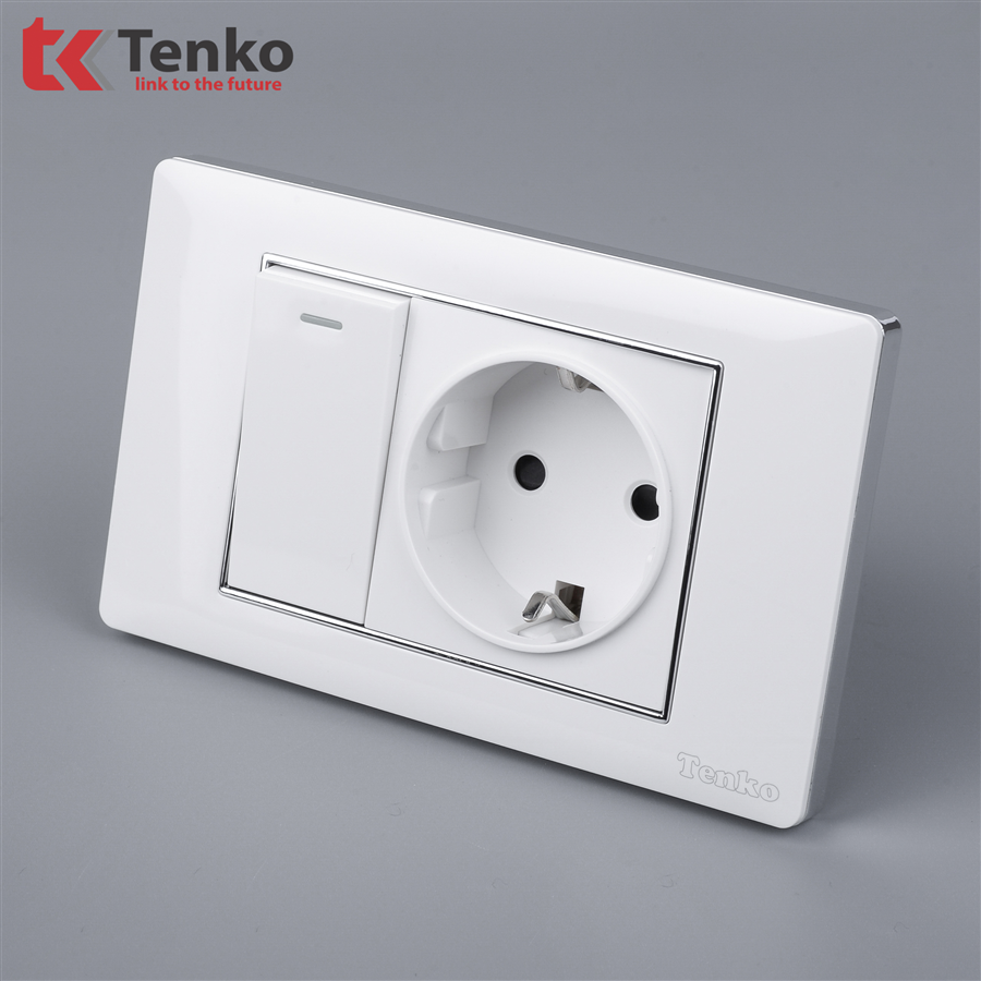 Ổ Cắm Chìm Mặt Nhựa Trắng Viền Bạc C27-063