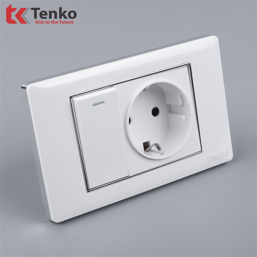 Ổ Cắm Chìm Mặt Nhựa Trắng Viền Bạc C27-063