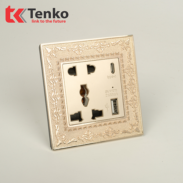 Ổ Cắm có USB và Type C Mặt Tân Cổ Điển F88-44