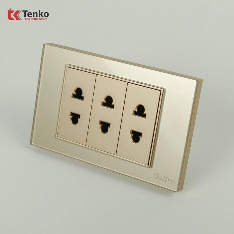 Ổ Cắm Điện Mặt Kính Cường Lực C18-020 Vàng