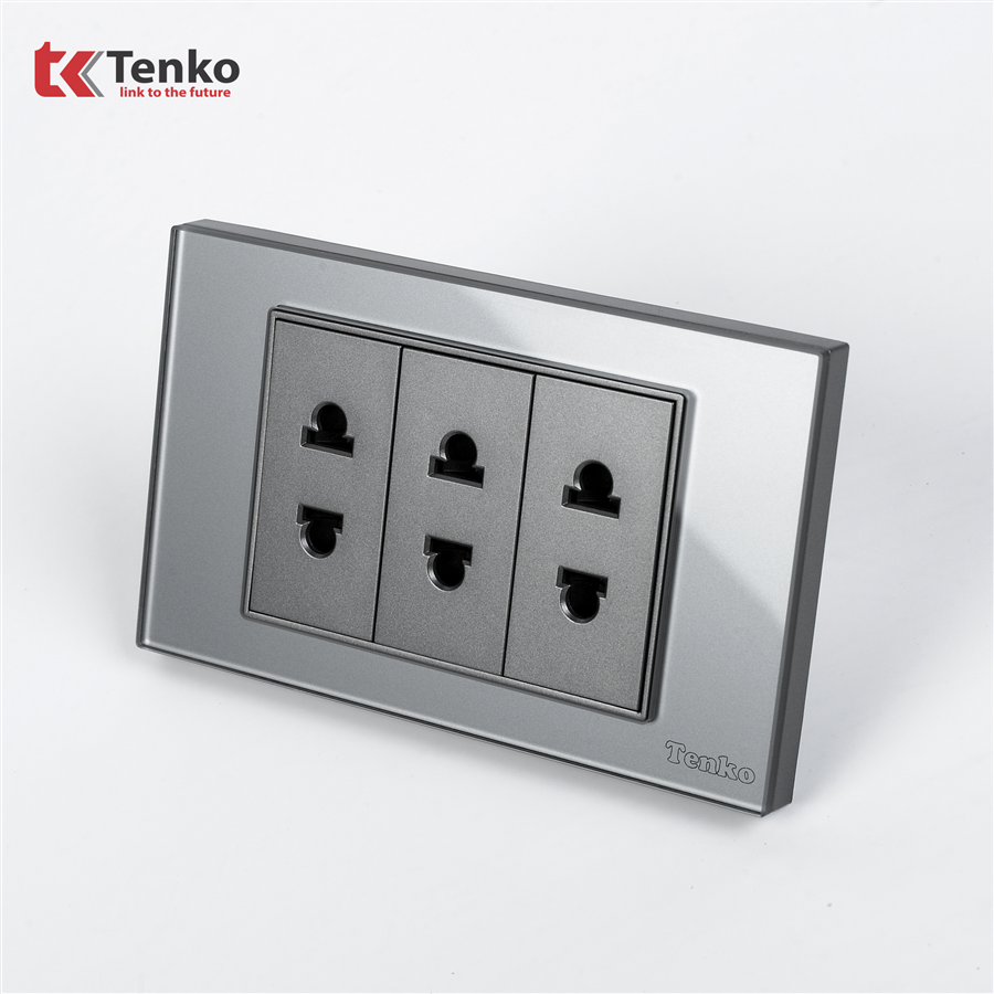 Ổ Cắm Điện Mặt Kính Cường Lực C18-020 Xám