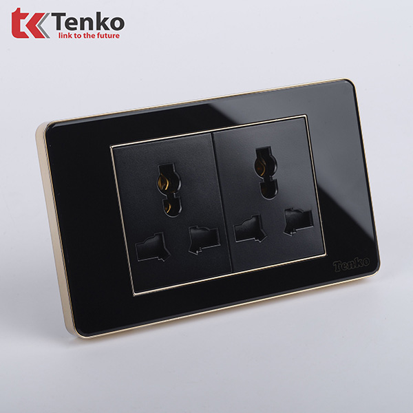 Ổ Cắm Đôi 3 Chấu Âm Tường Mặt Nhựa Epoxy TK-C26-05
