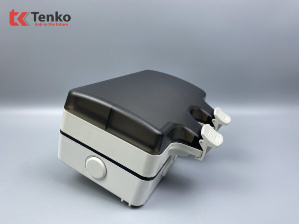 Ổ Cắm Đôi 3 Chấu Chống Nước Chữ Nhật TK-IP66-CN01