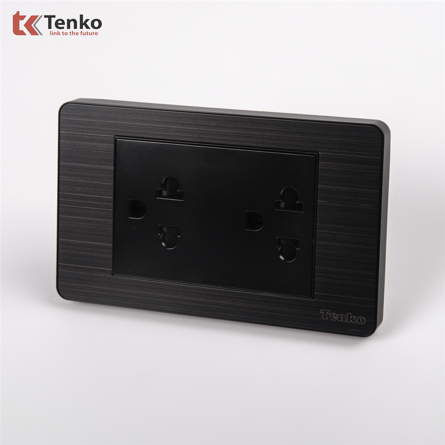 Ổ Cắm  Đôi 3 Chấu Mặt Hợp Kim Tenko TK-C7G-044