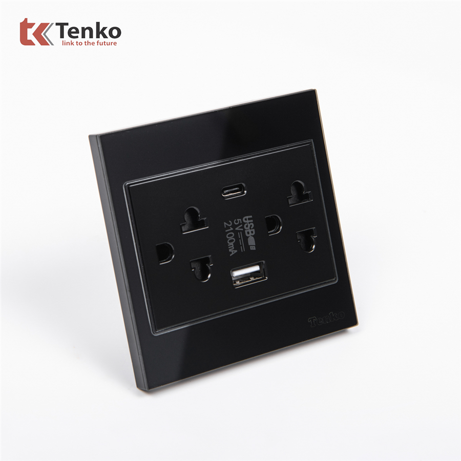 Ổ Cắm Đôi 3 Chấu + USB + Type C TK-V18-045 Đen