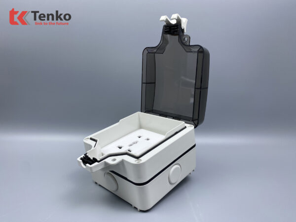 Ổ Cắm Kèm Công Tắc Chống Nước Tenko TK-IP66-09