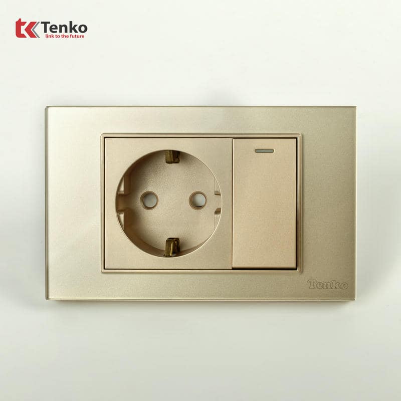Ổ Cắm Chìm Mặt Kính Cường Lực C18-063 Vàng
