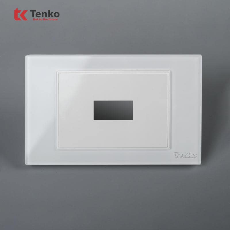 Mặt Át Khối + Gông Mặt Kính Cường Lực C18-AK Trắng