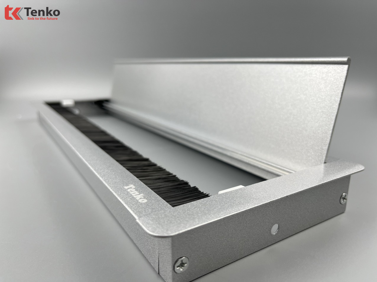 Nắp Hộp Điện Âm Mặt Bàn Nhôm Tenko TK-N02 Bạc