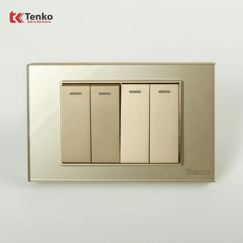 Công Tắc 4 Nút Mặt Kính Cường Lực C18-04 Vàng