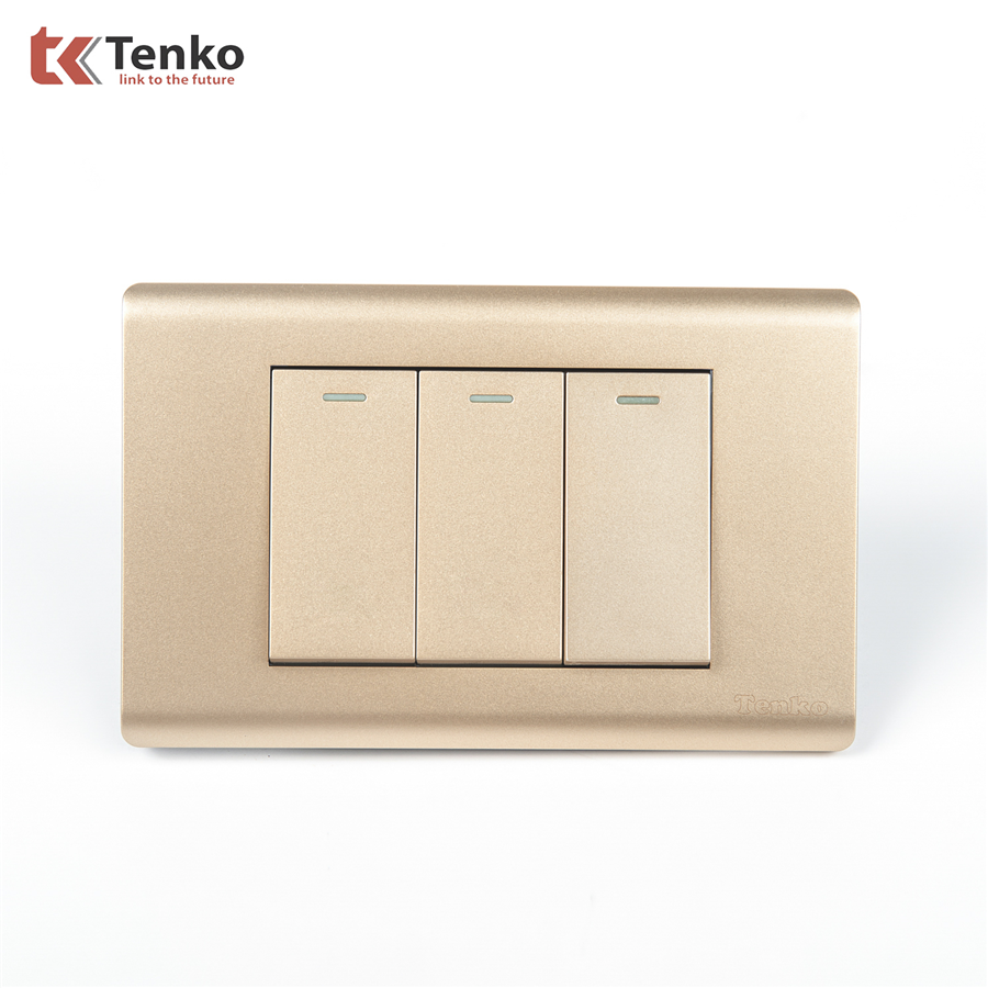 Công Tắc 3 Nút Mặt Nhựa PC Vàng TENKO TK-C25-03