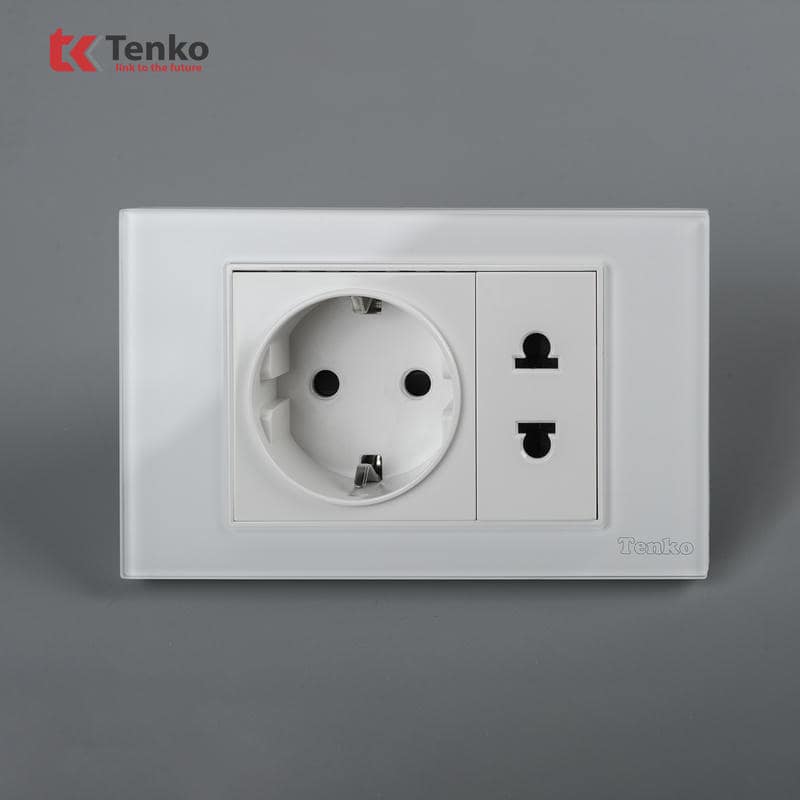 Ổ Cắm Chìm Mặt Kính Cường Lực C18-059 Trắng