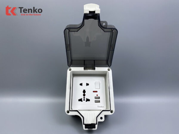 Ổ Cắm Chống Nước Có Công Tắc Và USB TK-IP66-03