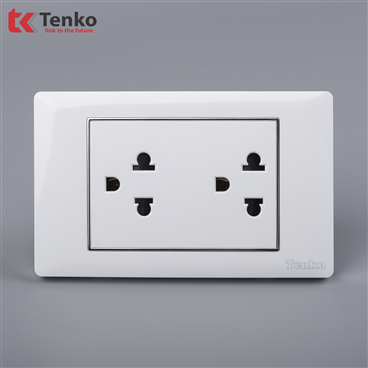 Ổ Cắm Đôi 3 Chấu Mặt Nhựa Trắng Viền Bạc C27-044