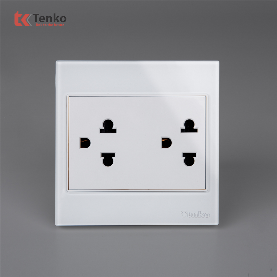 Ổ Cắm Đôi 3 Chấu Kính Cường Lực TK-V18-044 Trắng