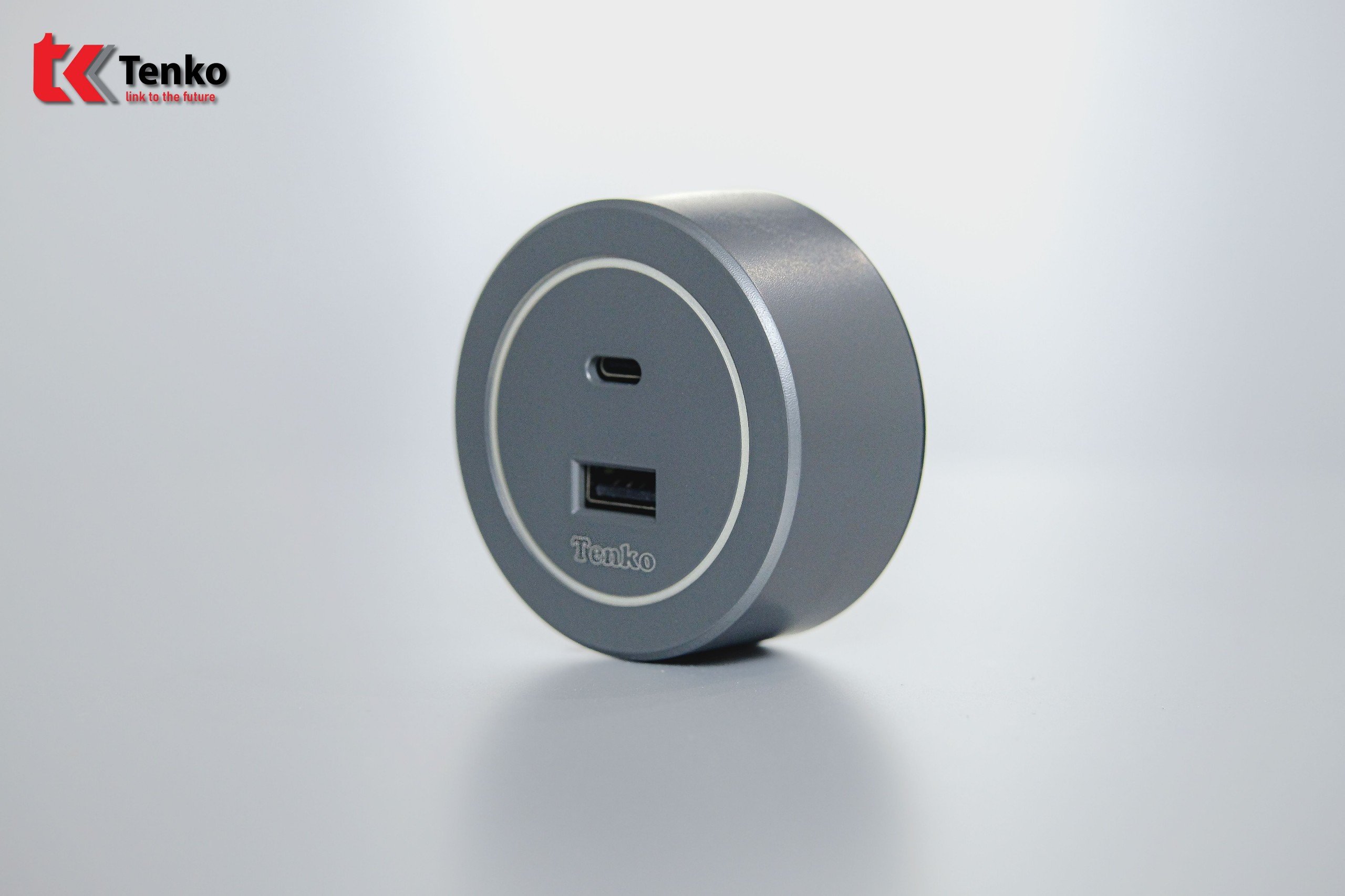 Ổ Cắm USB Type A & Type C Tenko TK-RU01 X&aacute;m