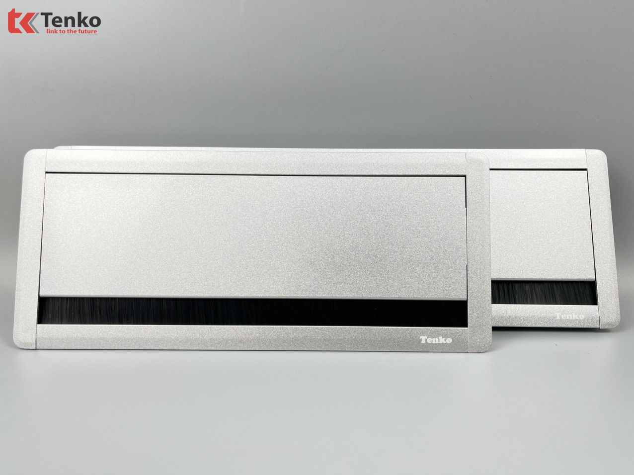 Nắp Hộp Điện Âm Mặt Bàn Nhôm 300x127 Tenko TK-N01